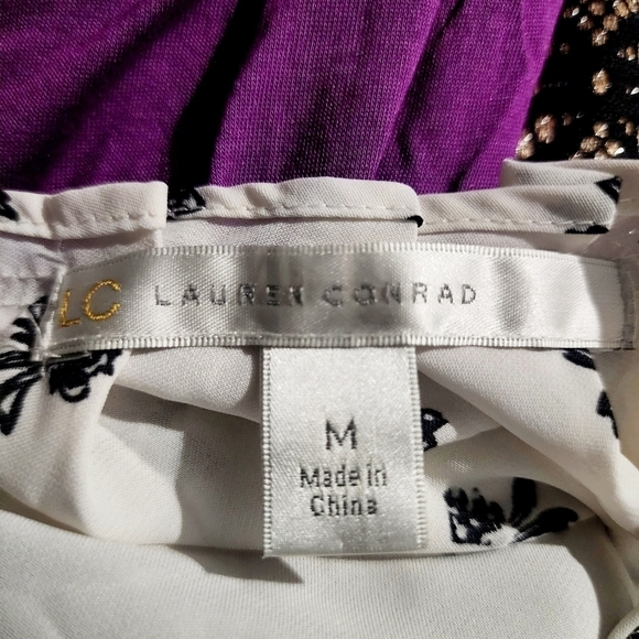 Lauren Conrad LC Key Hole Bow Print Blouse Lightweight Flowy Top Women's Medium - Picture 7 of 8